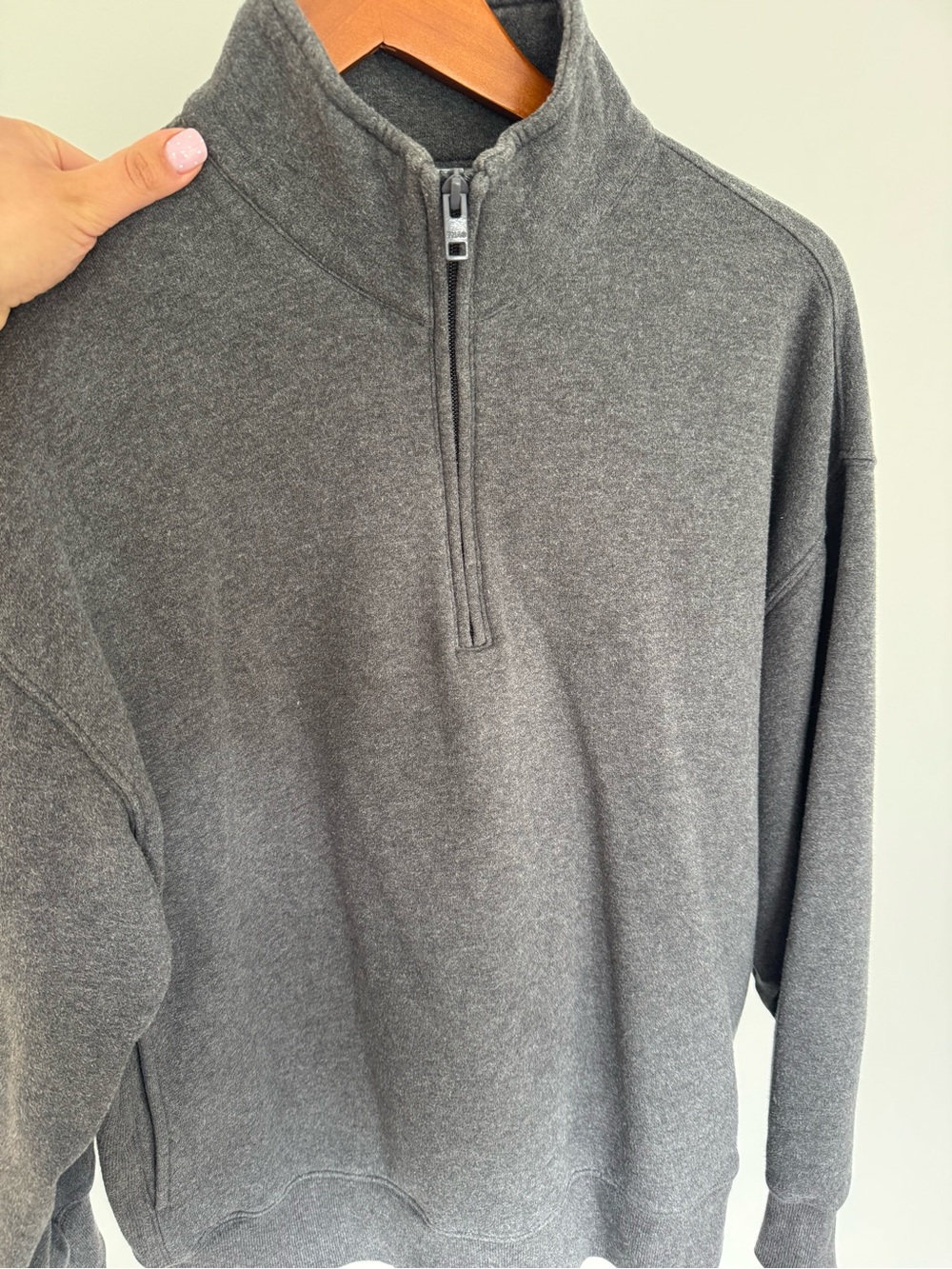 TNA (ARITZIA) GREY 1/2 BF ZIP